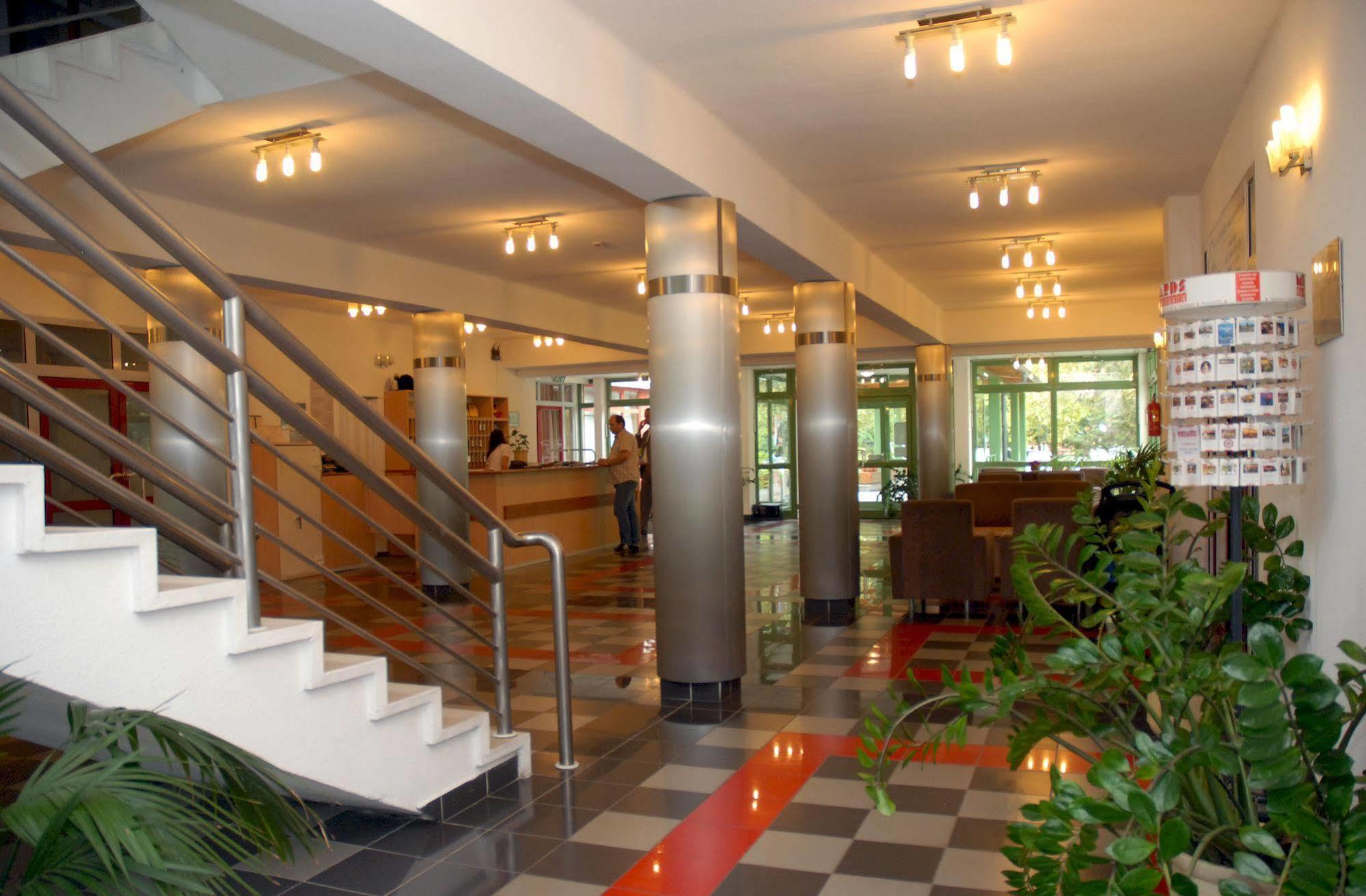 Sport Hotel Debrecen Exterior photo